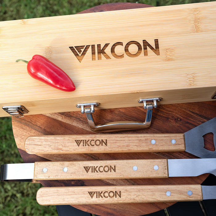 Custom BBQ gift set with company logo, perfect for business partners and team appreciation