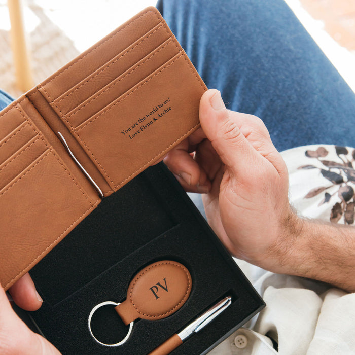 Customised Engraved Christmas Tan Leather Gift Set that includes Pen, Keyring & Wallet Present