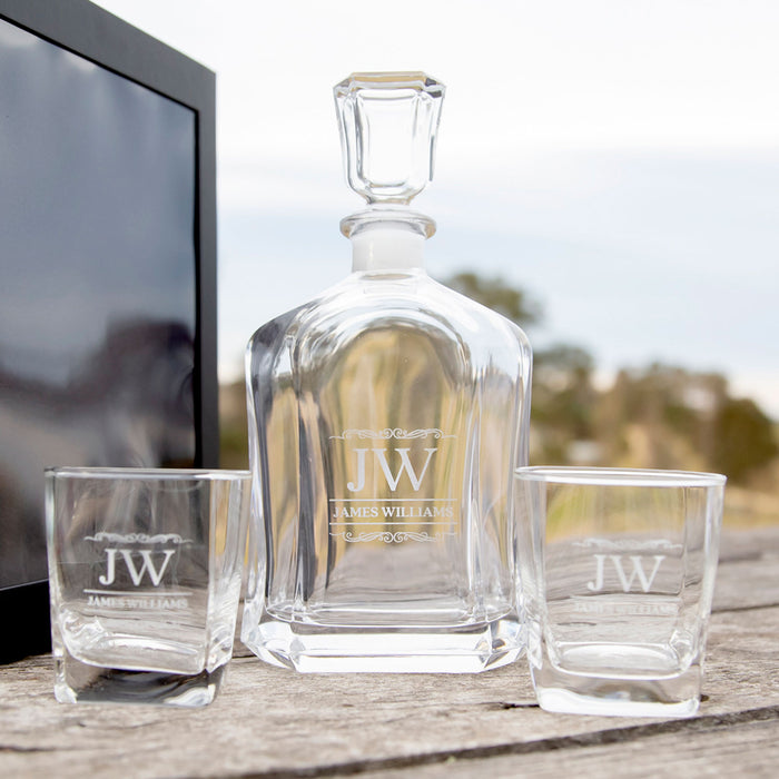 Custom Designed Engraved Christmas Premium Decanter With two Scotch Glasses Gift Set Present