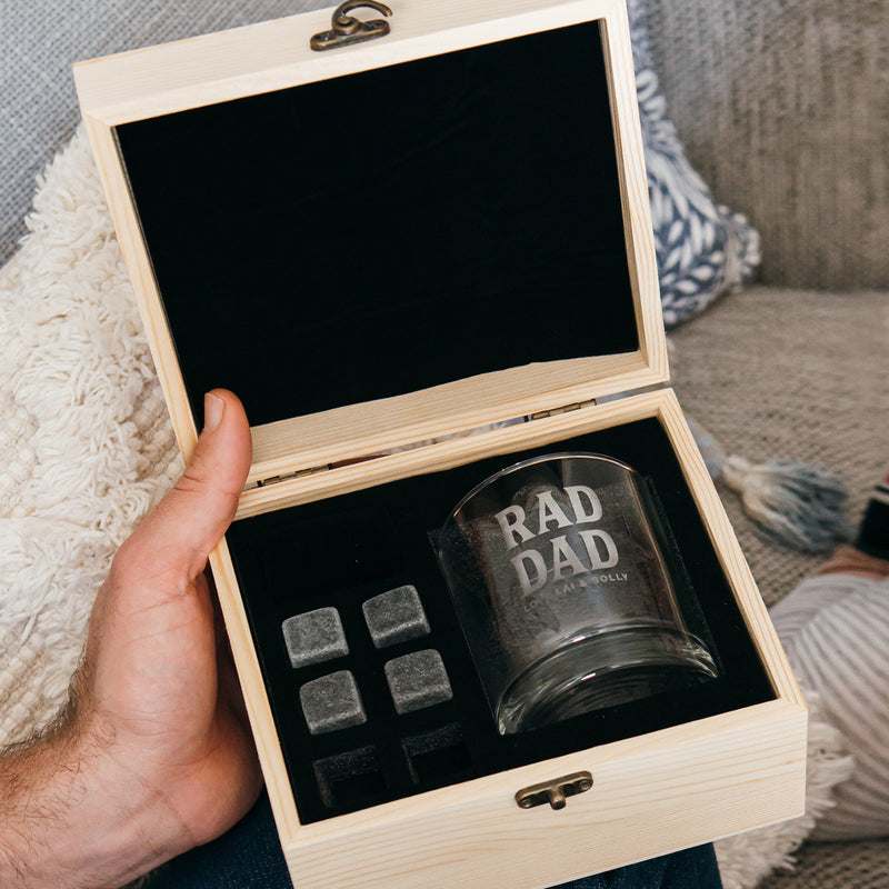 Father’s Day whiskey gift set with personalised glass and stones