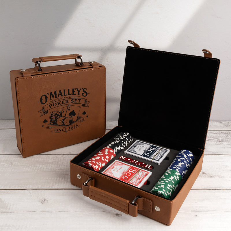Personalised poker set gift box with engraved name on leatherette case