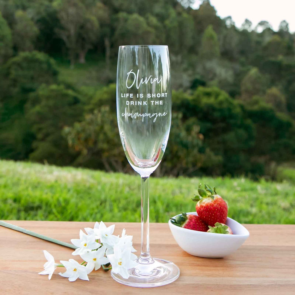Wedding champagne flutes engraving ideas | Honestweddingadvice.com
