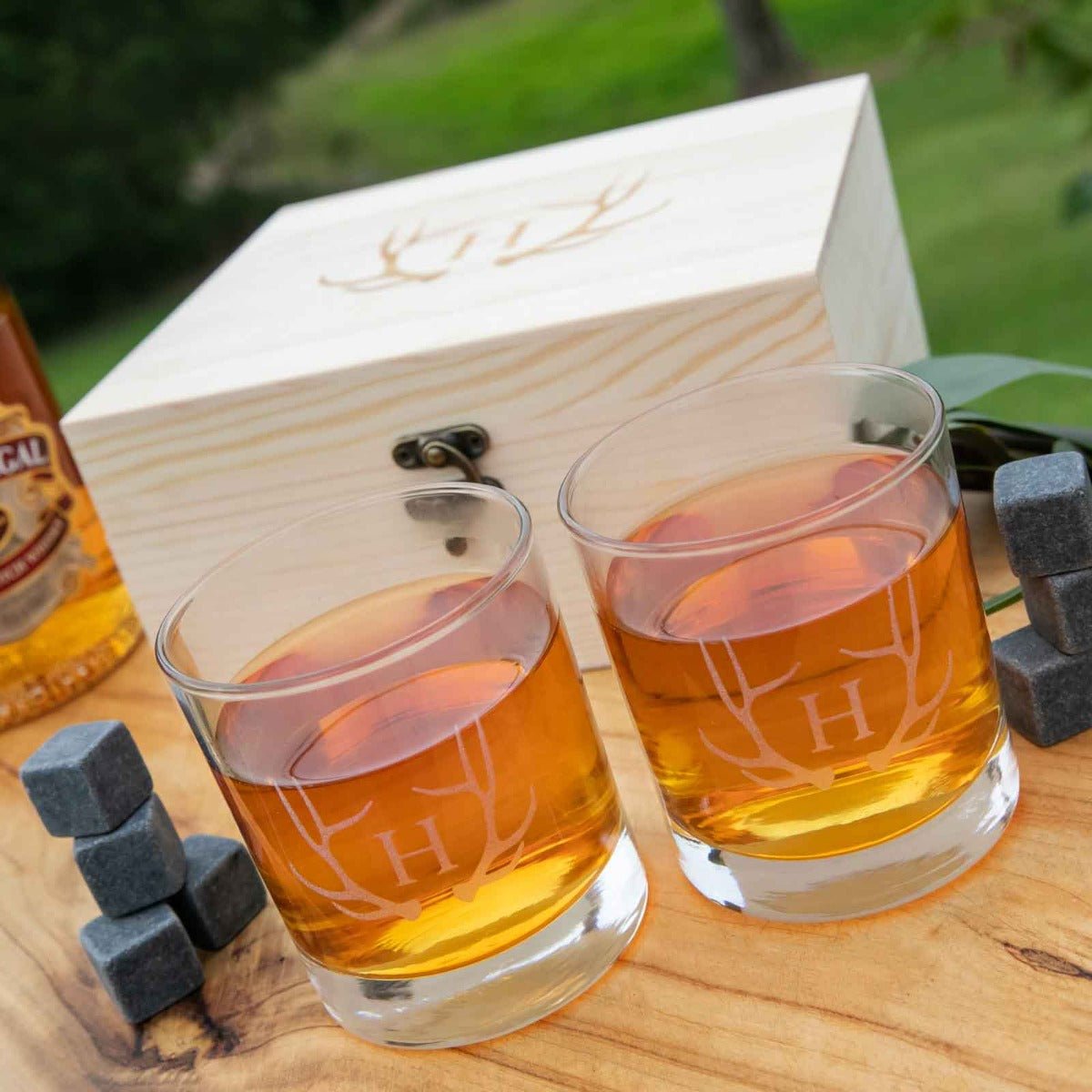 Engraved Wooden Scotch Glass Set Personalised Favours