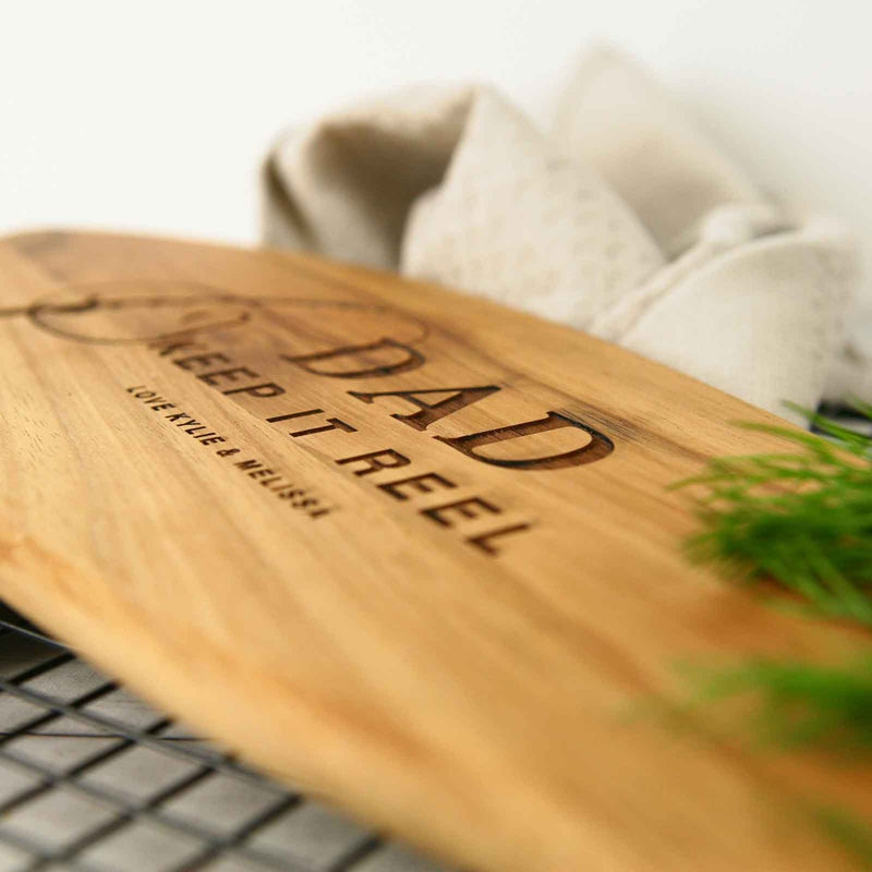 Custom Artwork Engraved Fish Shaped Acacia Wooden Chopping Board Father's Day Gift